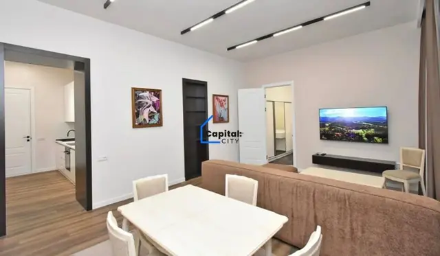 Купить 2-комнатную квартиру на ул. Туманяна, Центр, Ереван, 50 м², камень, с ремонтом